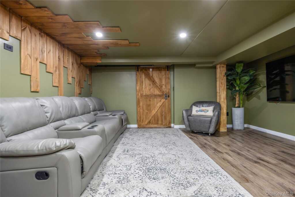 79 Tennyson Drive, Nanuet, NY 10954 - Photo 28 of 39