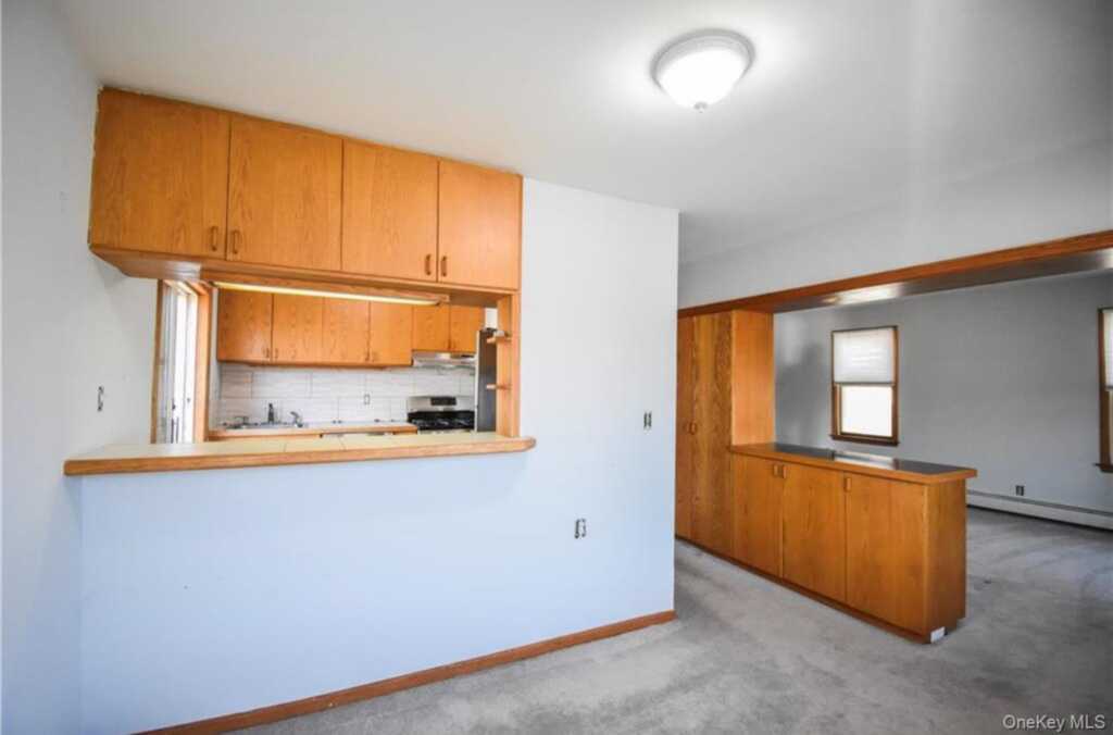 85 Grand Avenue, Pearl River, NY 10965 - Photo 12 of 31