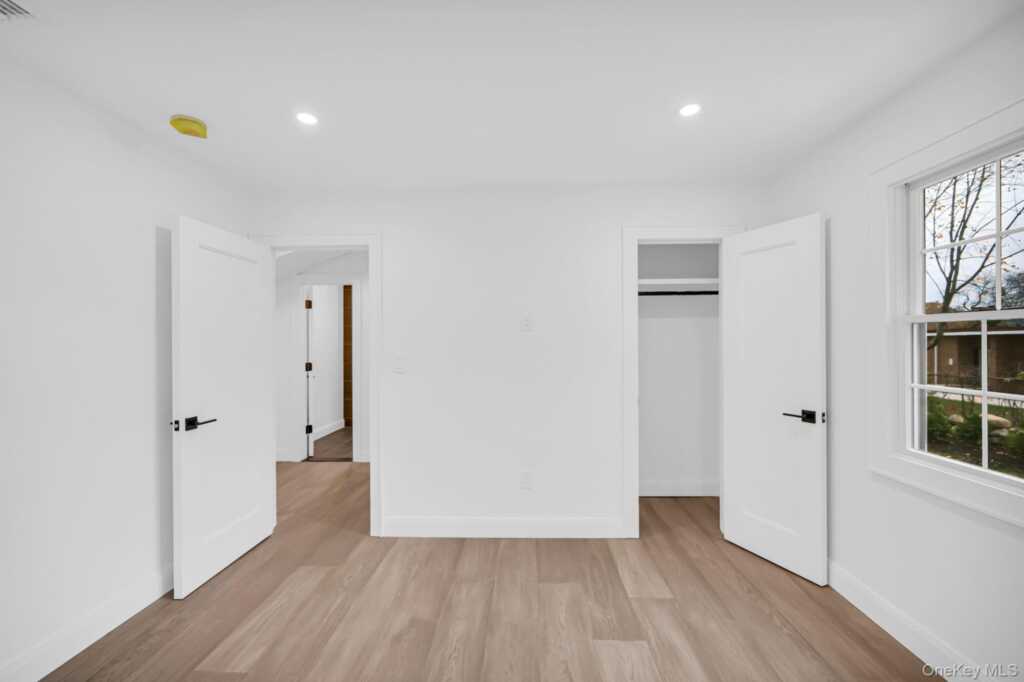 82 Seton Drive, New Rochelle, NY 10804 - Photo 24 of 50