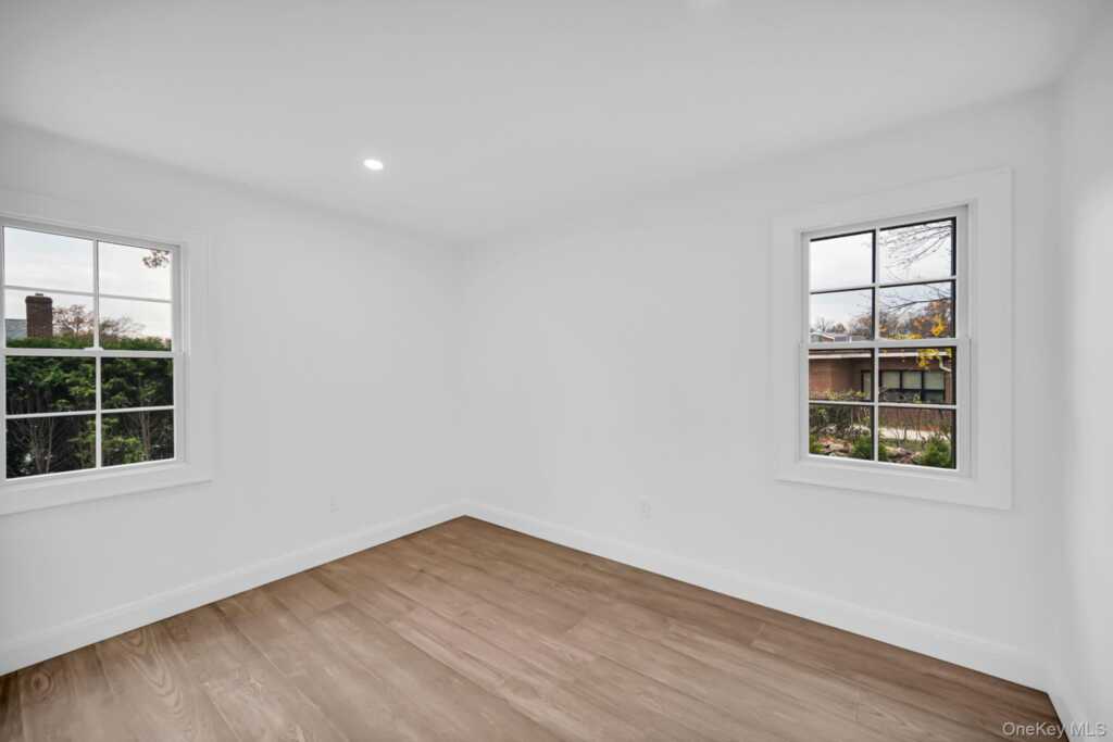 82 Seton Drive, New Rochelle, NY 10804 - Photo 25 of 50