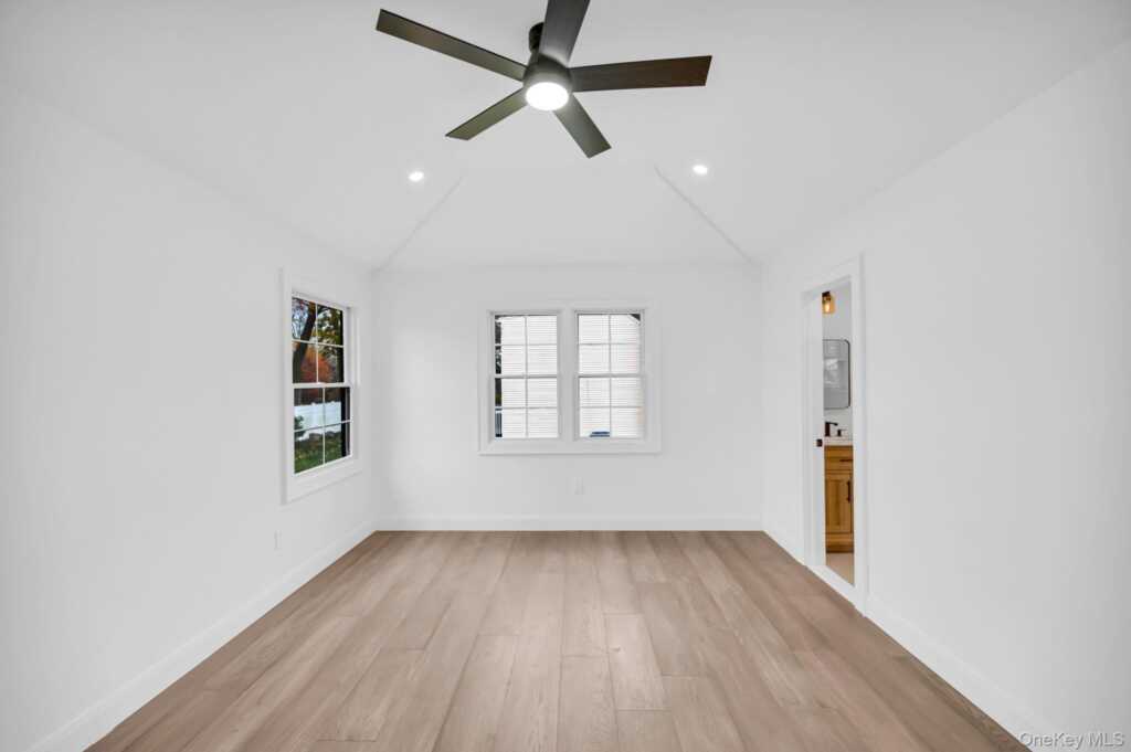 82 Seton Drive, New Rochelle, NY 10804 - Photo 34 of 50