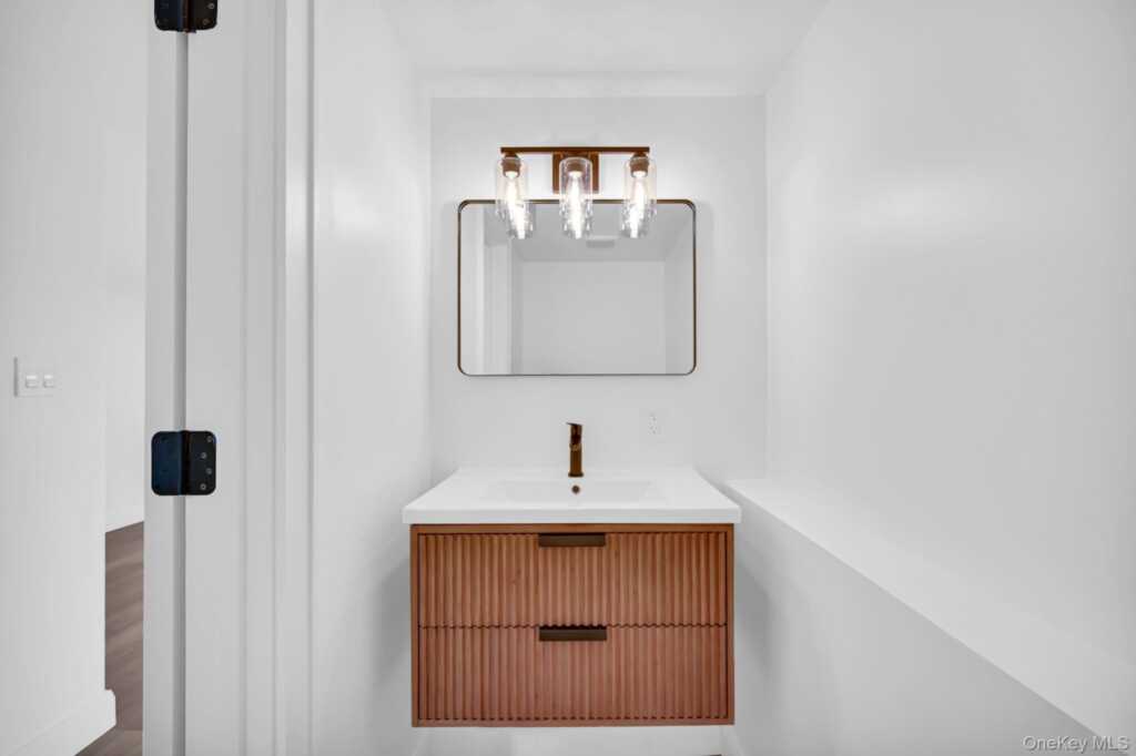 82 Seton Drive, New Rochelle, NY 10804 - Photo 41 of 50