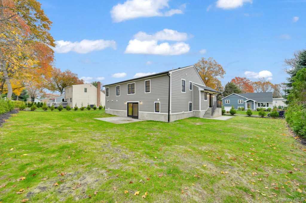 82 Seton Drive, New Rochelle, NY 10804 - Photo 45 of 50