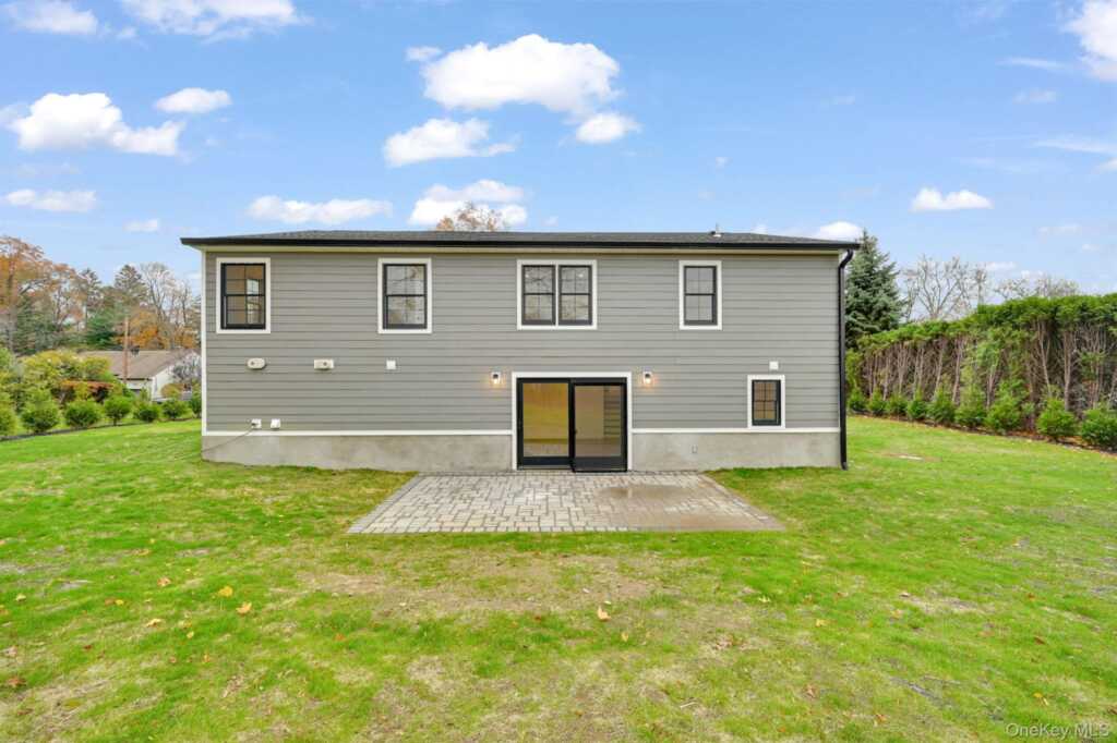 82 Seton Drive, New Rochelle, NY 10804 - Photo 46 of 50