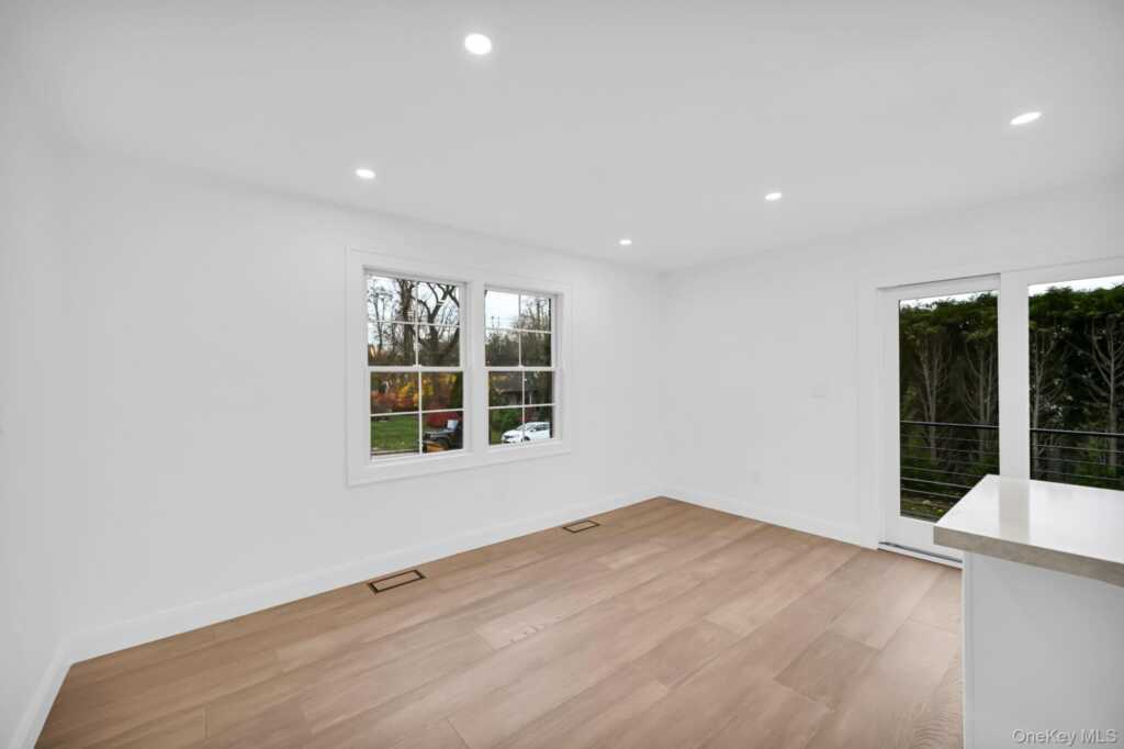 82 Seton Drive, New Rochelle, NY 10804 - Photo 9 of 50