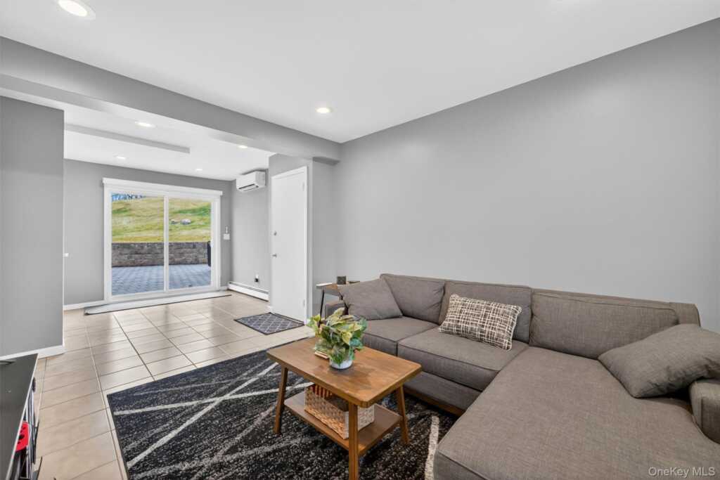 3 Georgian Drive, Stony Point, NY 10980 - Photo 22 of 33