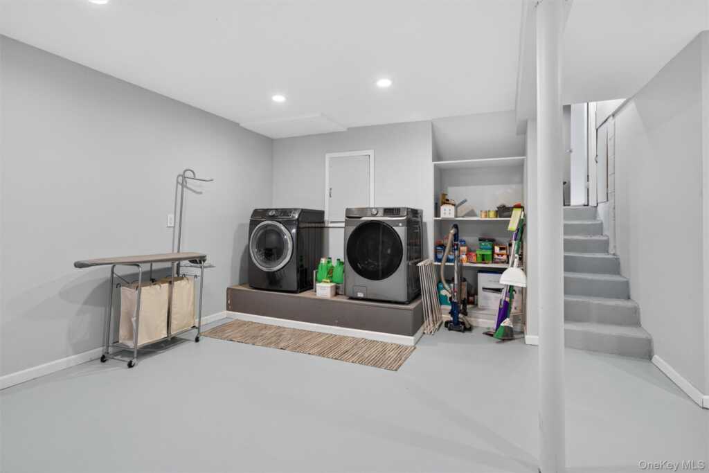 3 Georgian Drive, Stony Point, NY 10980 - Photo 24 of 33