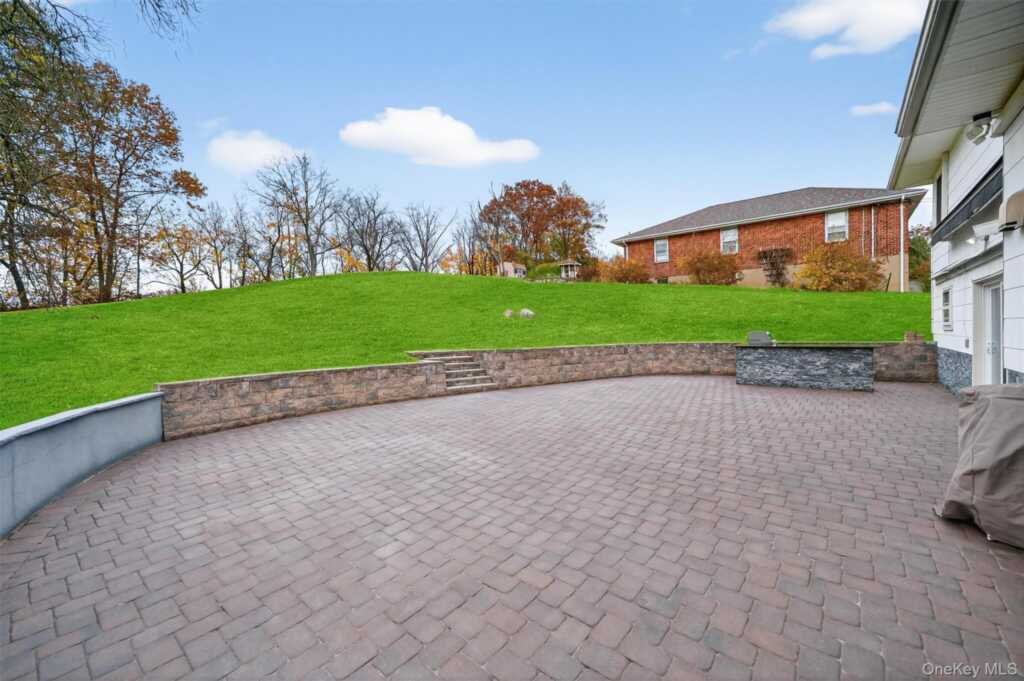 3 Georgian Drive, Stony Point, NY 10980 - Photo 26 of 33