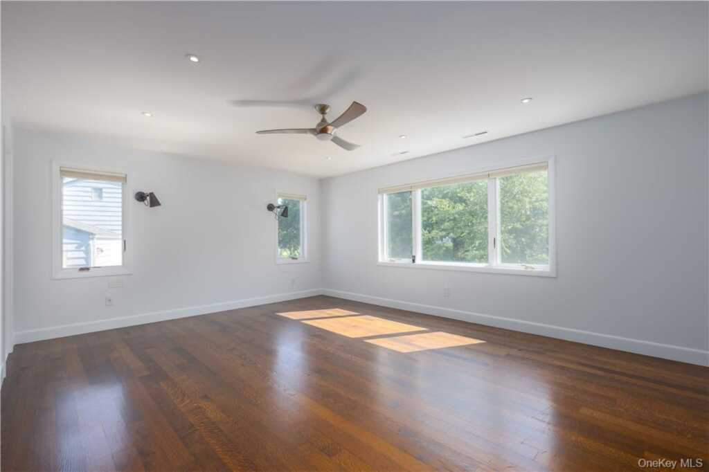 691 Wilmot Road, New Rochelle, NY 10583 - Photo 12 of 29