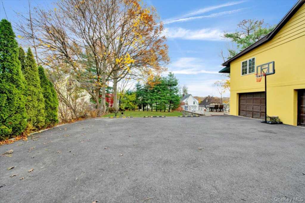 169 Old Mamaroneck Road, White Plains, NY 10605 - Photo 26 of 26