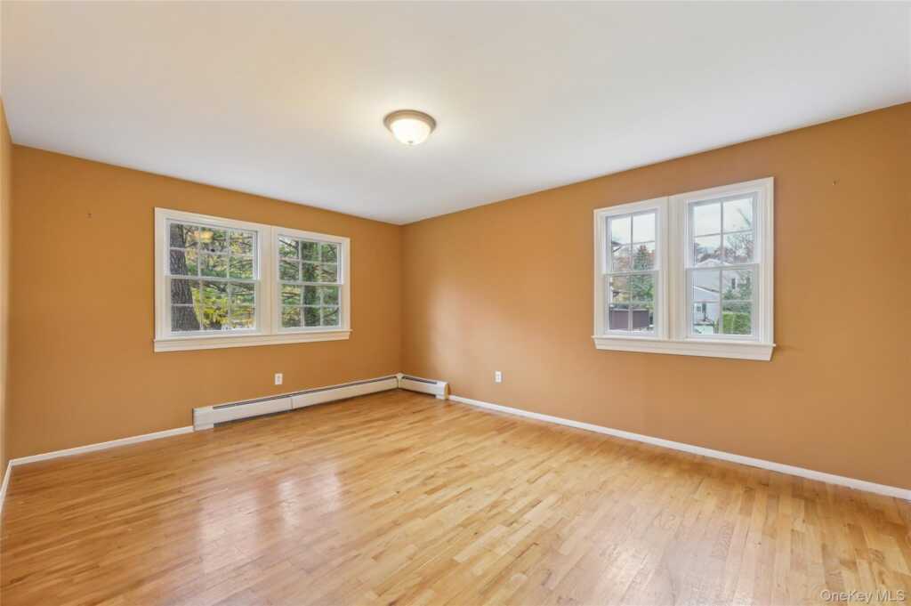 23 Hallmark Drive, New City, NY 10956 - Photo 23 of 39