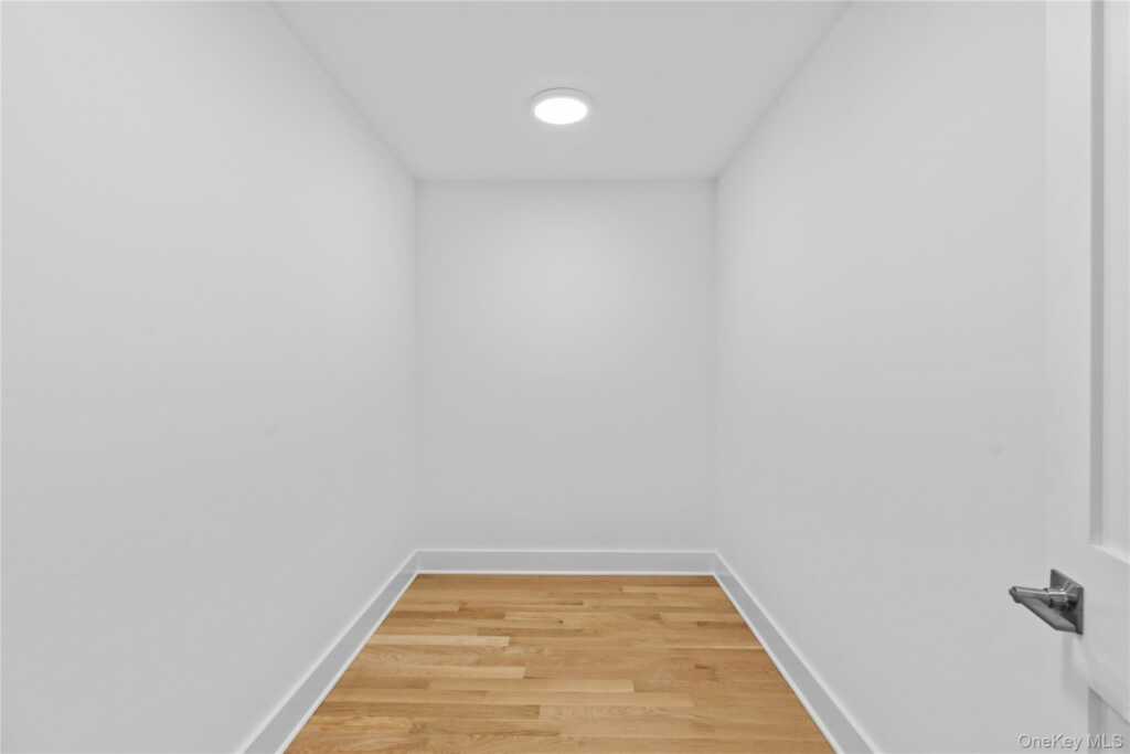 567 King Street, Rye, NY 10573 - Photo 20 of 37