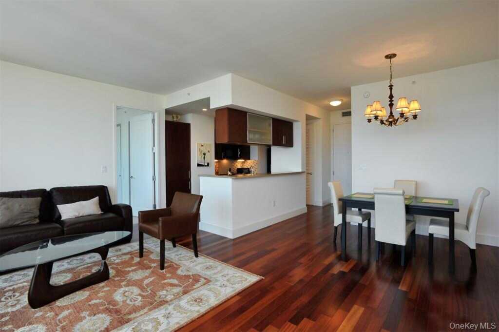 175 Huguenot Street, Unit #1404, New Rochelle, NY 10801 - Photo 3 of 4