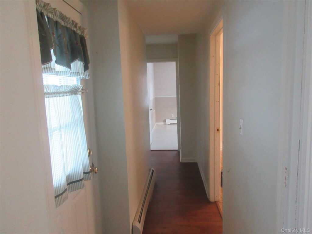 137 Central Highway, Stony Point, NY 10980 - Photo 10 of 29