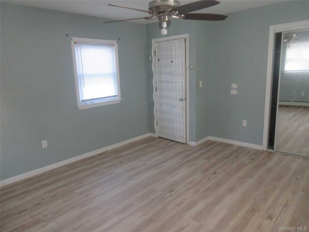 137 Central Highway, Stony Point, NY 10980 - Photo 17 of 29