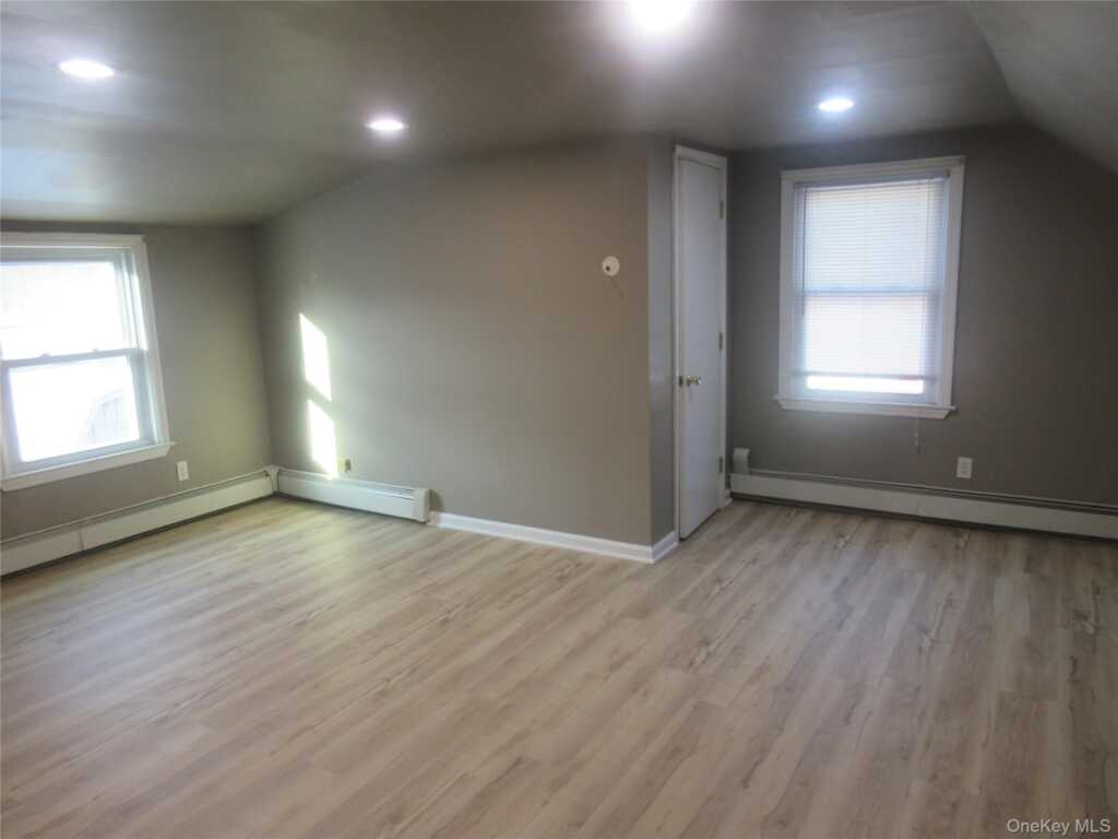 137 Central Highway, Stony Point, NY 10980 - Photo 19 of 29