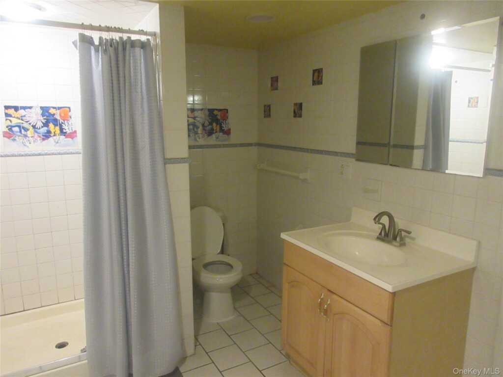 137 Central Highway, Stony Point, NY 10980 - Photo 20 of 29