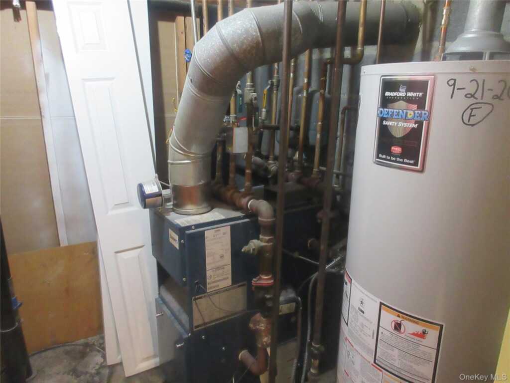 137 Central Highway, Stony Point, NY 10980 - Photo 25 of 29