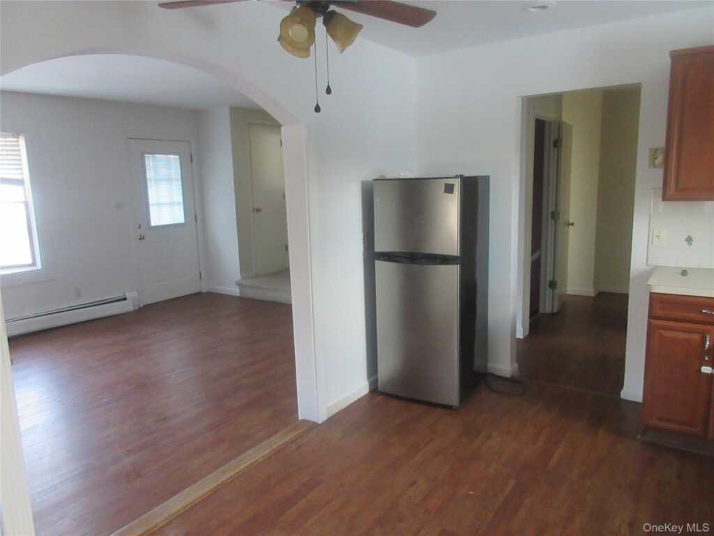 137 Central Highway, Stony Point, NY 10980 - Photo 7 of 29