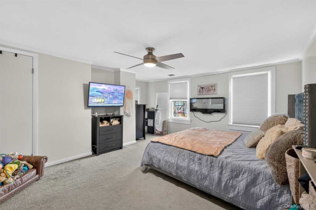 161 Wayne Avenue, Stony Point, NY 10980 - Photo 16 of 26