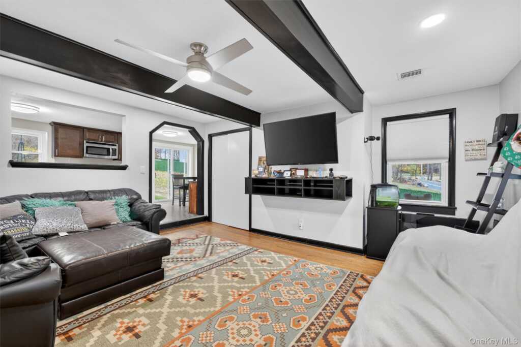 161 Wayne Avenue, Stony Point, NY 10980 - Photo 5 of 26