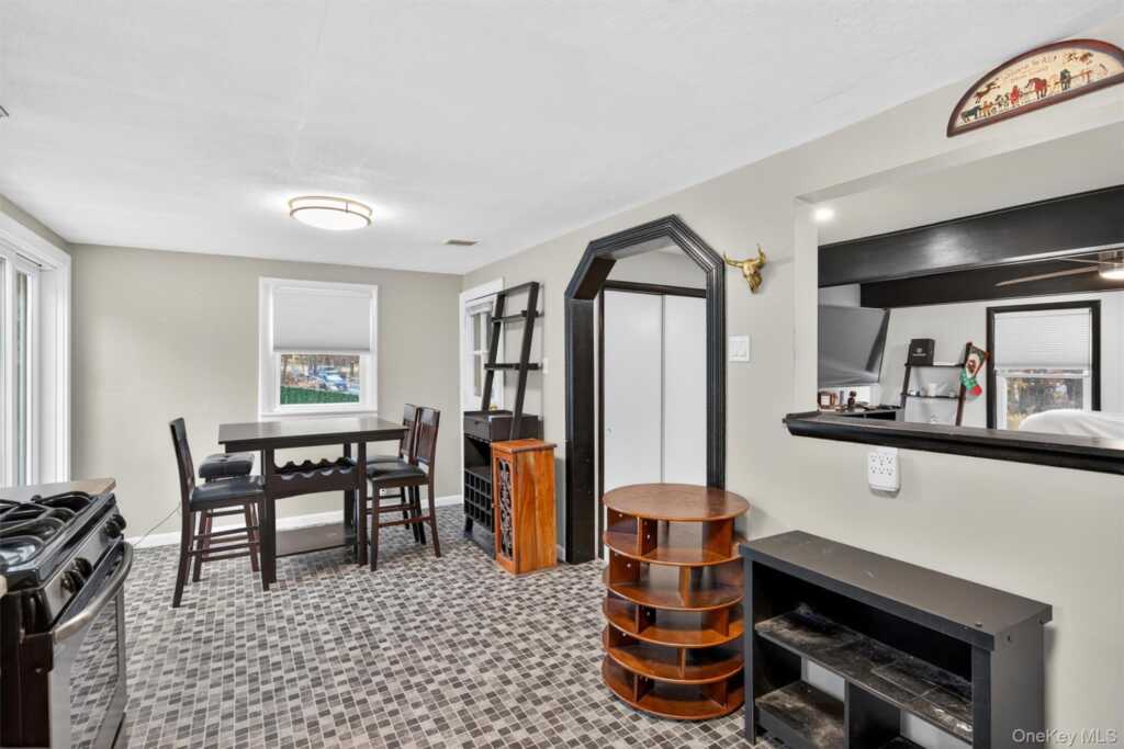 161 Wayne Avenue, Stony Point, NY 10980 - Photo 9 of 26