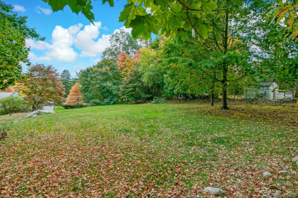 23 Airmont Road, Suffern, NY 10901 - Photo 12 of 14