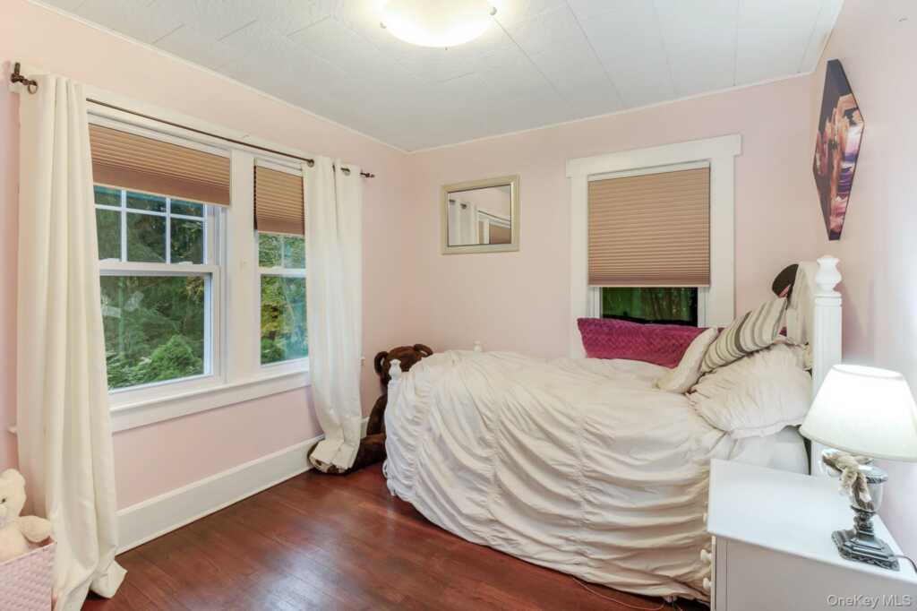 23 Airmont Road, Suffern, NY 10901 - Photo 6 of 14