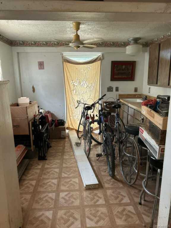 41 Rockingchair Road, White Plains, NY 10607 - Photo 13 of 15