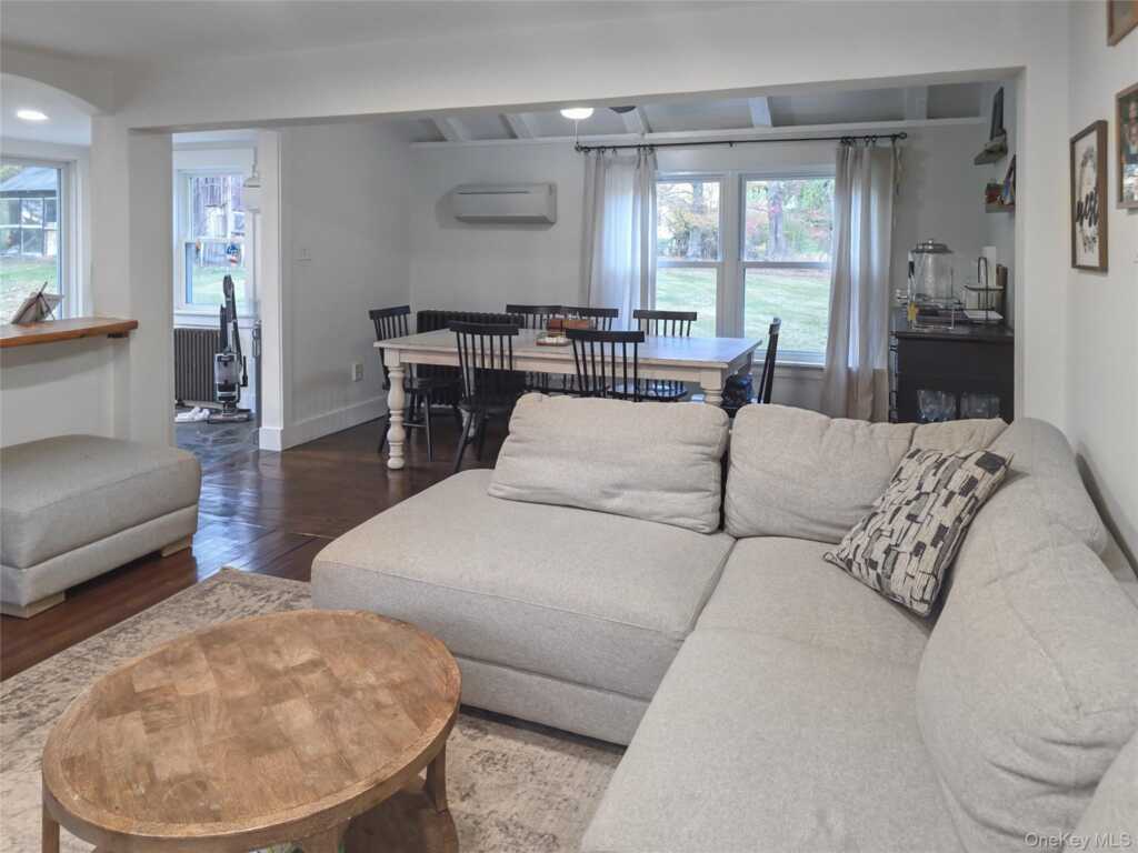 269 Old Route 304, New City, NY 10956 - Photo 4 of 20