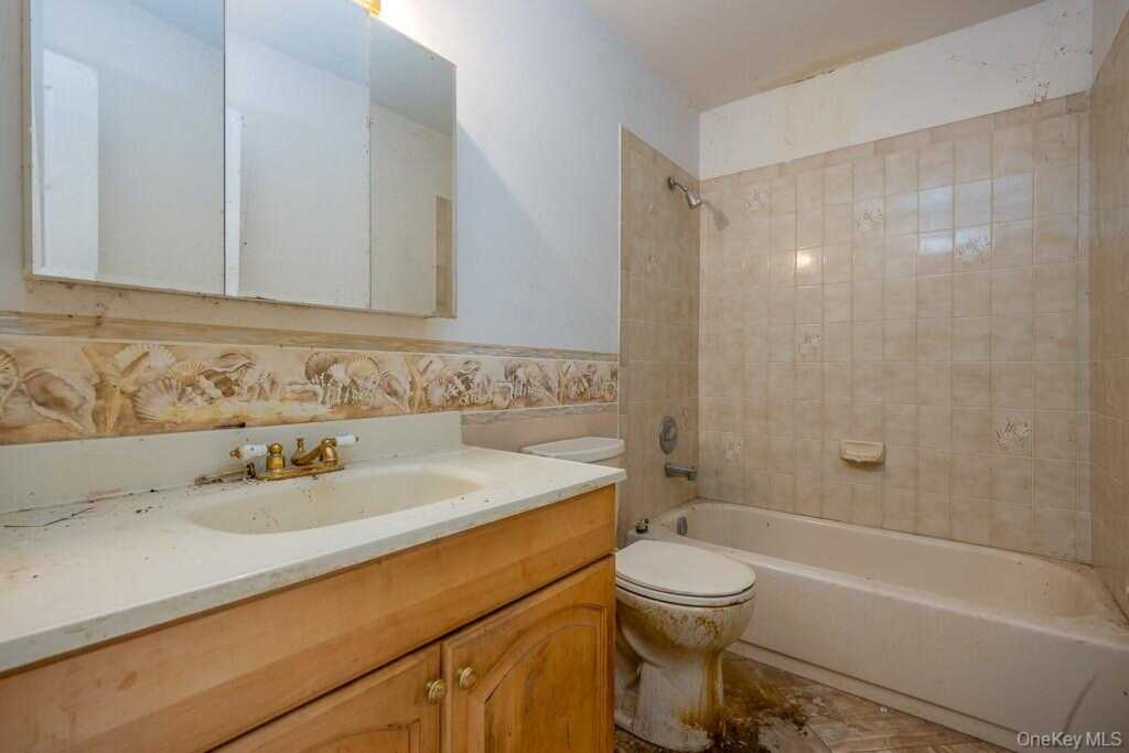 2 Deborah Lane, Valley Cottage, NY 10989 - Photo 14 of 20