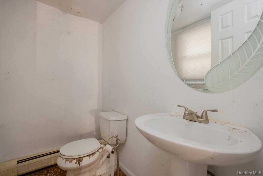 2 Deborah Lane, Valley Cottage, NY 10989 - Photo 16 of 20