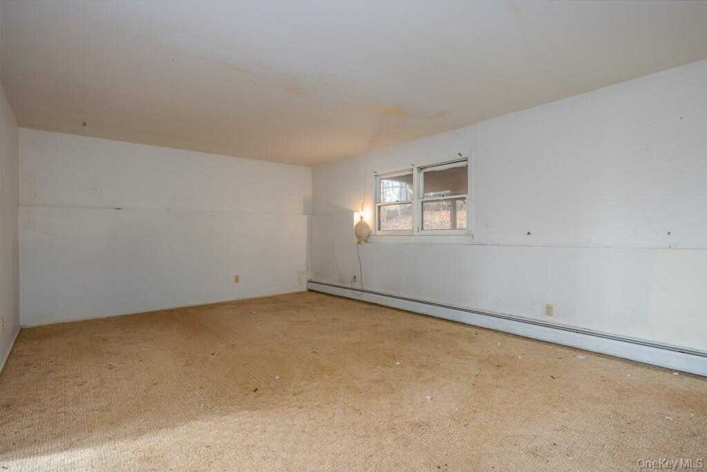 2 Deborah Lane, Valley Cottage, NY 10989 - Photo 17 of 20