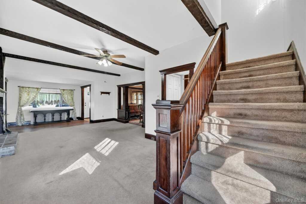 165 Wayne Avenue, Suffern, NY 10901 - Photo 18 of 38