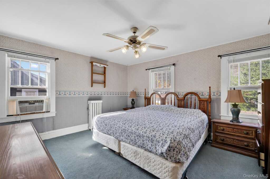 165 Wayne Avenue, Suffern, NY 10901 - Photo 25 of 38