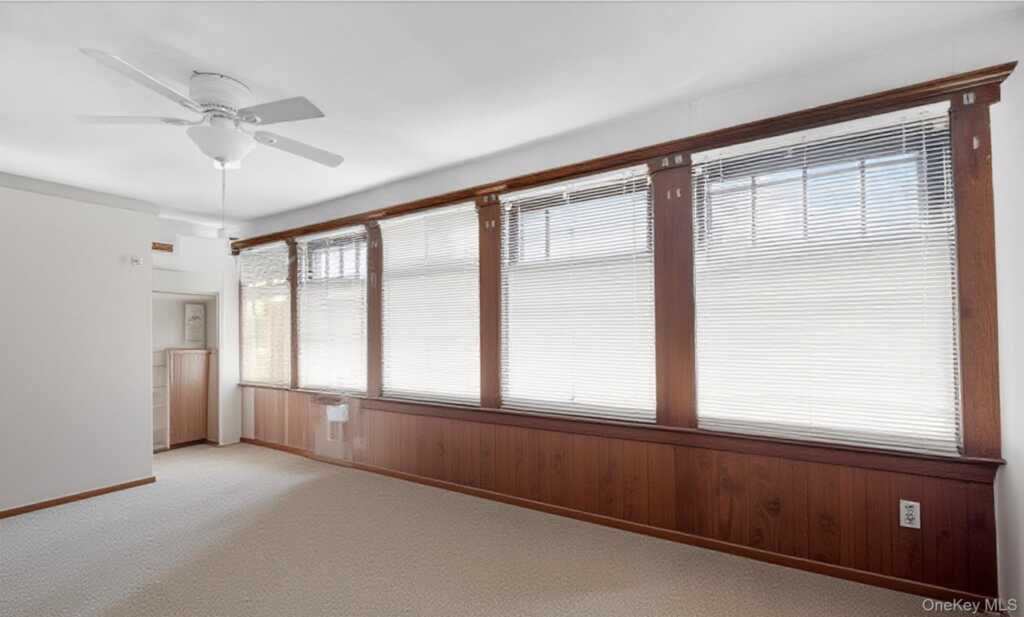 165 Wayne Avenue, Suffern, NY 10901 - Photo 38 of 38