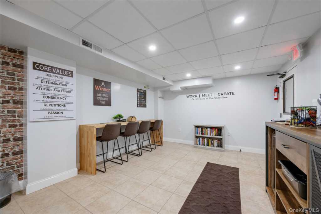 220 Pelham Road, Unit #6P, New Rochelle, NY 10805 - Photo 14 of 23