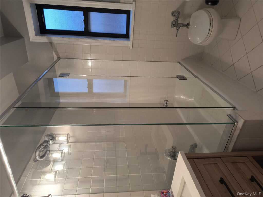 2 Greenridge Avenue, Unit #2E, White Plains, NY 10605 - Photo 24 of 30