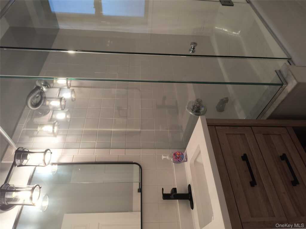 2 Greenridge Avenue, Unit #2E, White Plains, NY 10605 - Photo 26 of 30