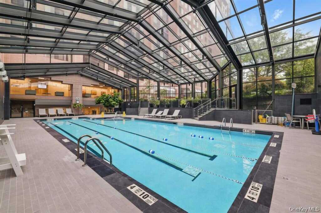 4 Martine Avenue, Unit #416, White Plains, NY 10606 - Photo 15 of 18