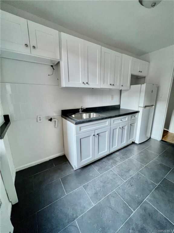 4 Windsor Terrace, Unit #1E, White Plains, NY 10601 - Photo 13 of 27