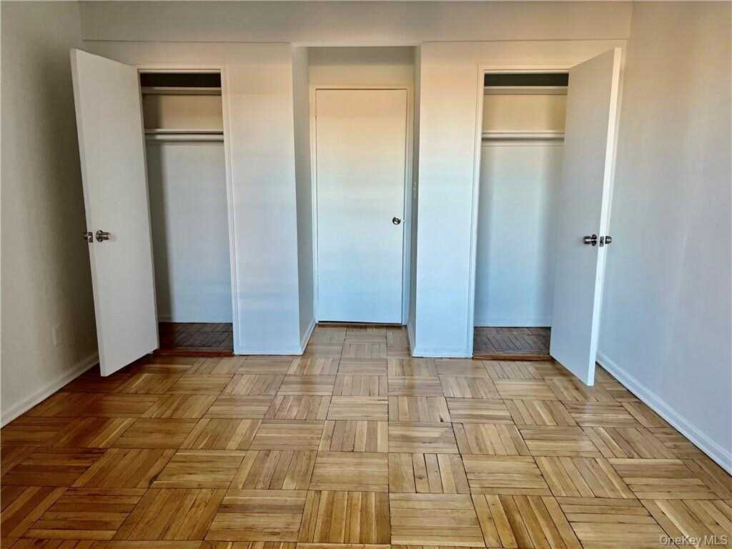 4 Windsor Terrace, Unit #1E, White Plains, NY 10601 - Photo 17 of 27