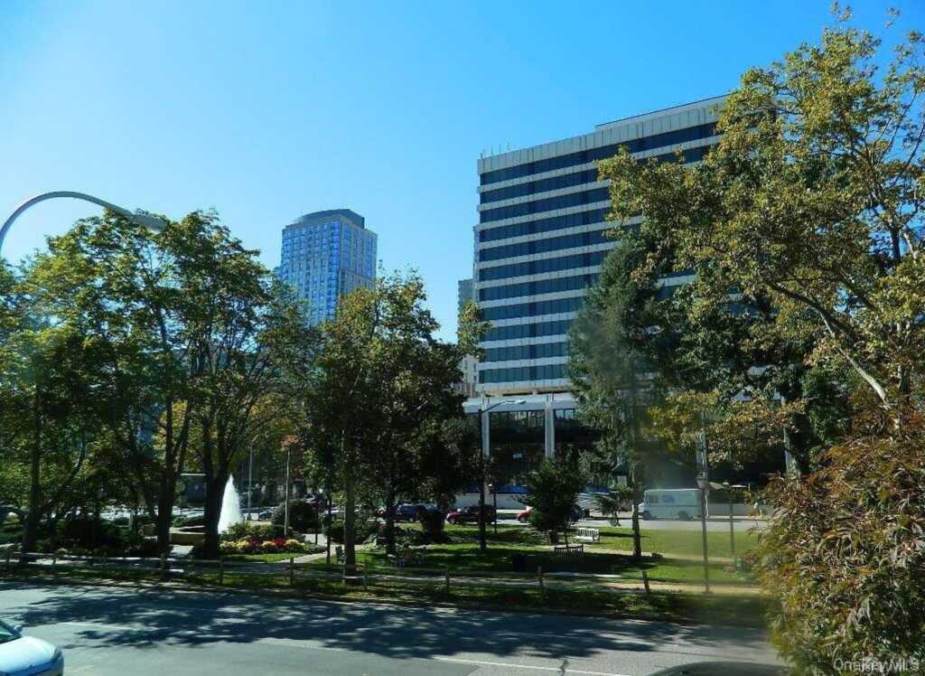 4 Windsor Terrace, Unit #1E, White Plains, NY 10601 - Photo 23 of 27