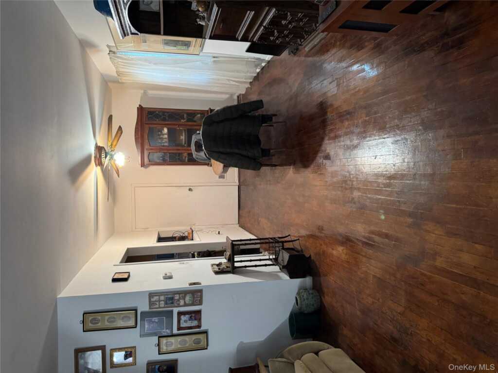 98 Clinton Avenue, New Rochelle, NY 10801 - Photo 8 of 13