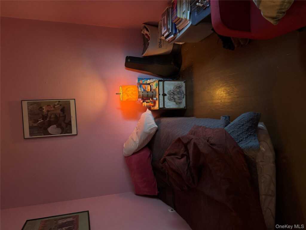 98 Clinton Avenue, New Rochelle, NY 10801 - Photo 9 of 13