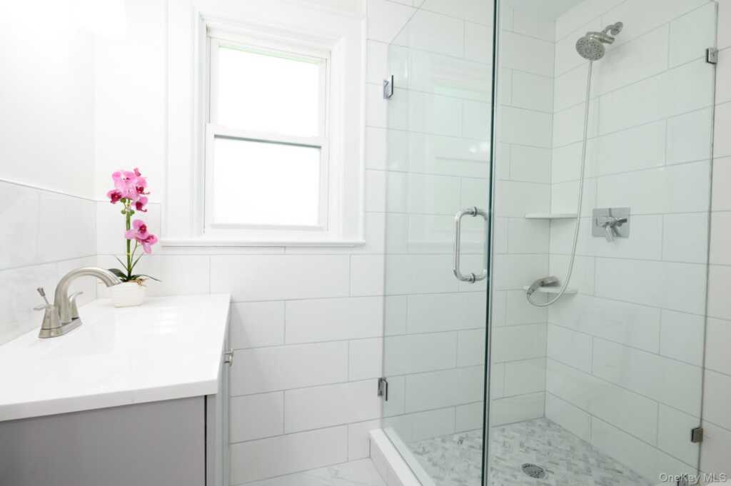 15 Ranger Place, New Rochelle, NY 10804 - Photo 20 of 44