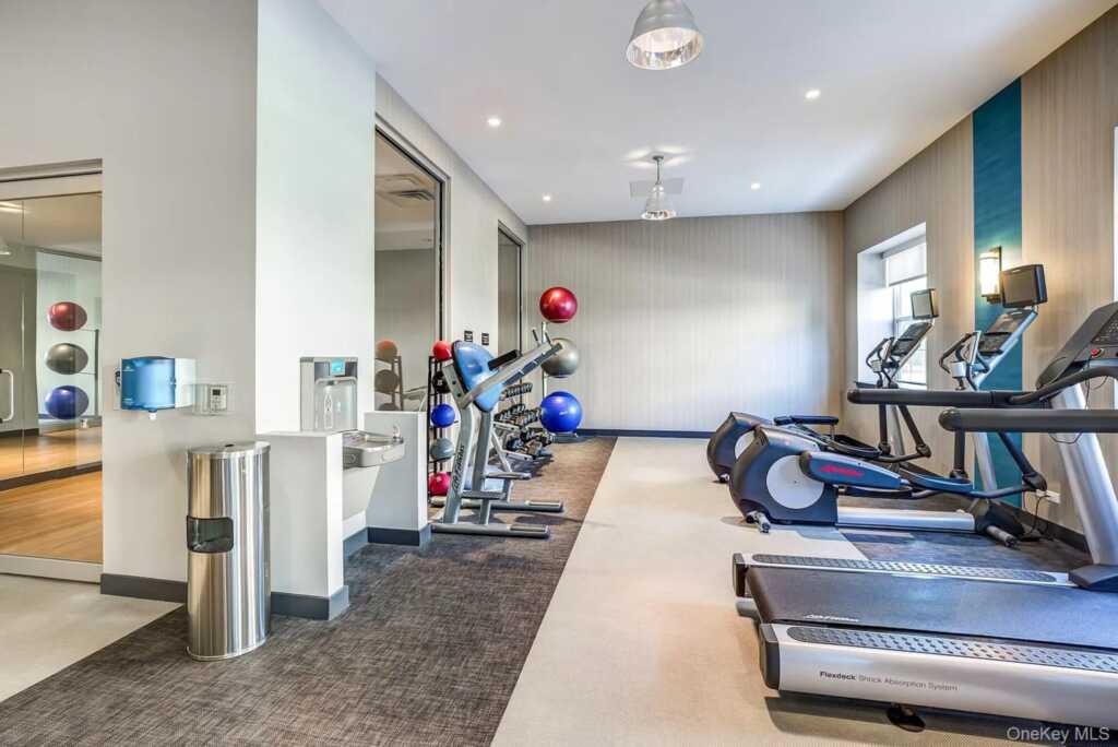 201 Willett Avenue, Unit #222, Rye, NY 10573 - Photo 13 of 29