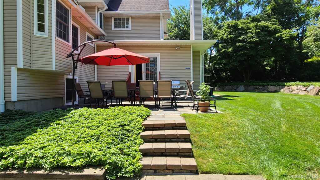 60 Haviland Lane, White Plains, NY 10605 - Photo 30 of 38
