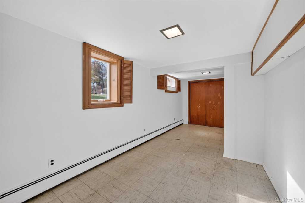 30 Lexow Avenue, Nanuet, NY 10954 - Photo 18 of 25