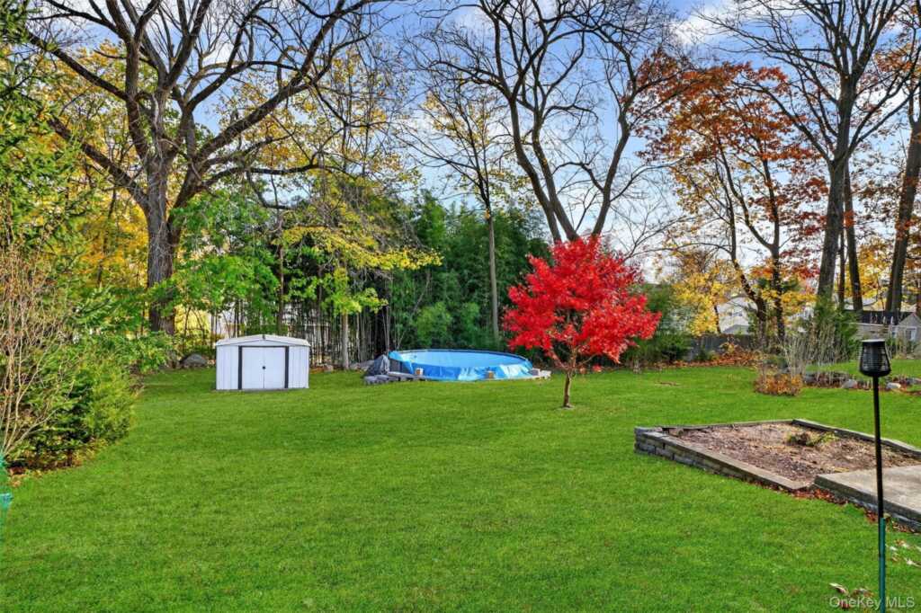 30 Lexow Avenue, Nanuet, NY 10954 - Photo 23 of 25